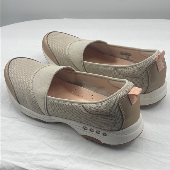 NWOB. Easy Spirit Twist 8 Vapor Slip-On Sneakers. 12M - Picture 8 of 12